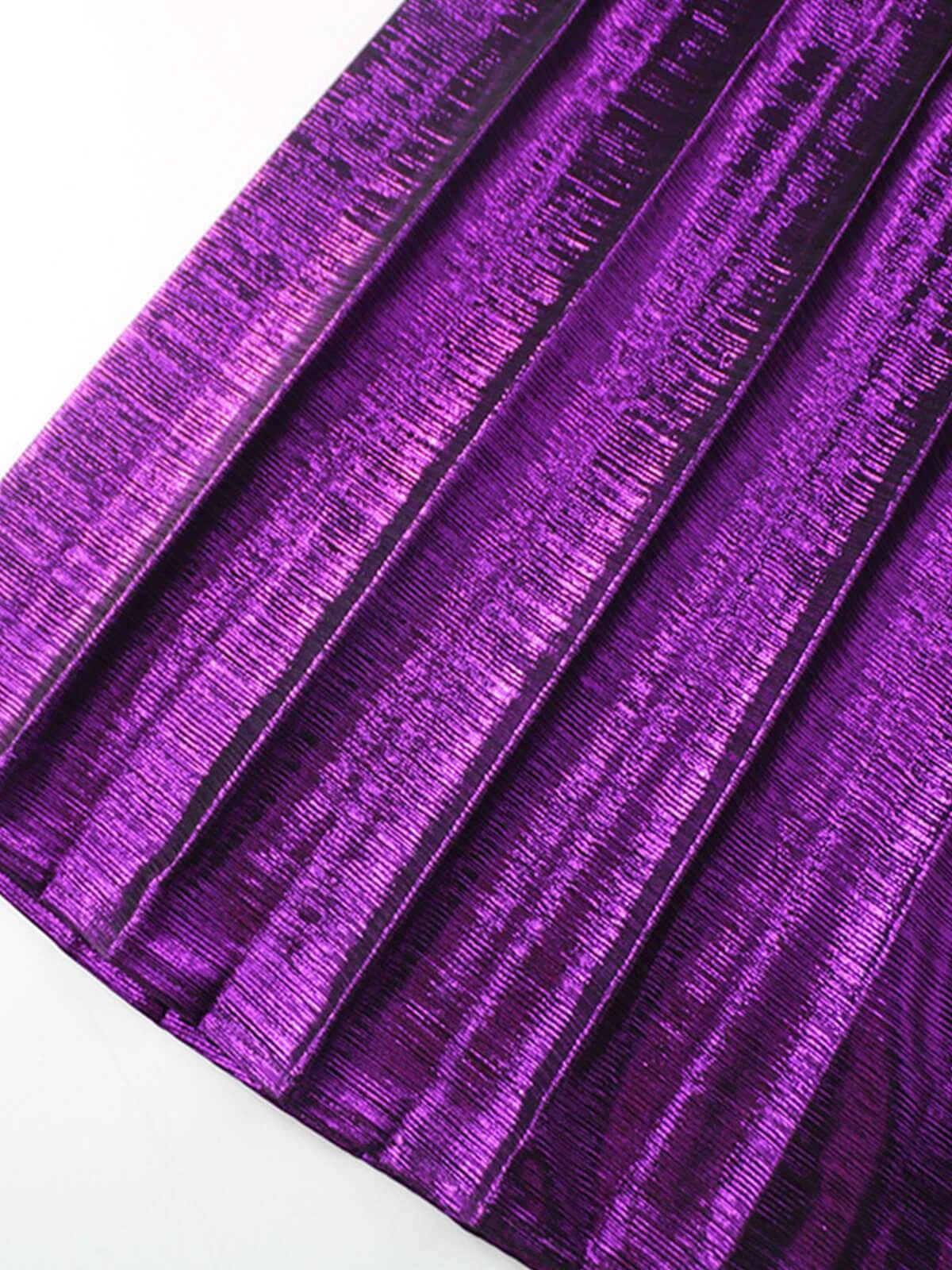 1940s Solid Glossy V-Neck Shift Dress - Image 16