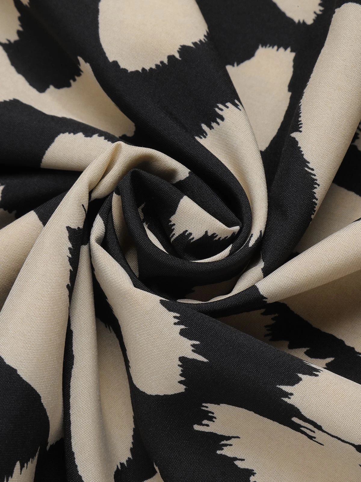 Black 1950s Leopard V-Neck Patchwork Dress - Image 7