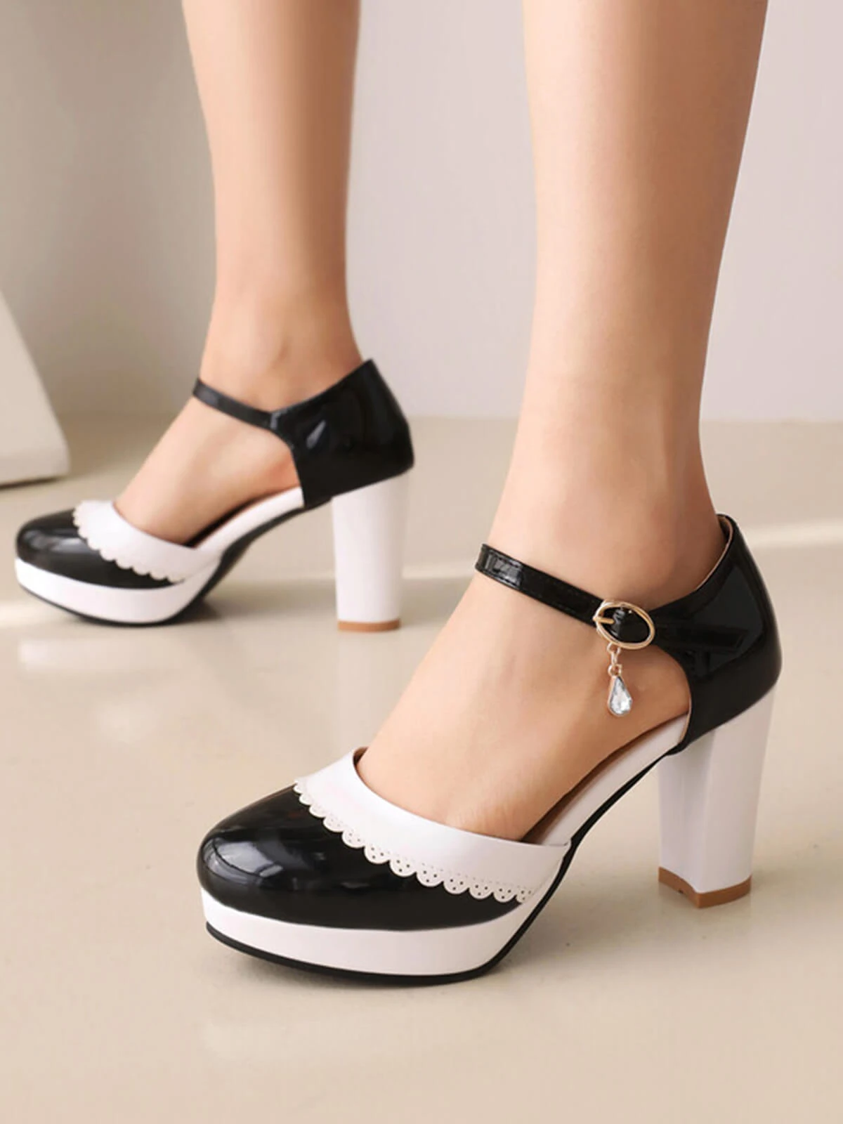 Color Block Rhinestone Pendant High Heel Shoes - Image 10