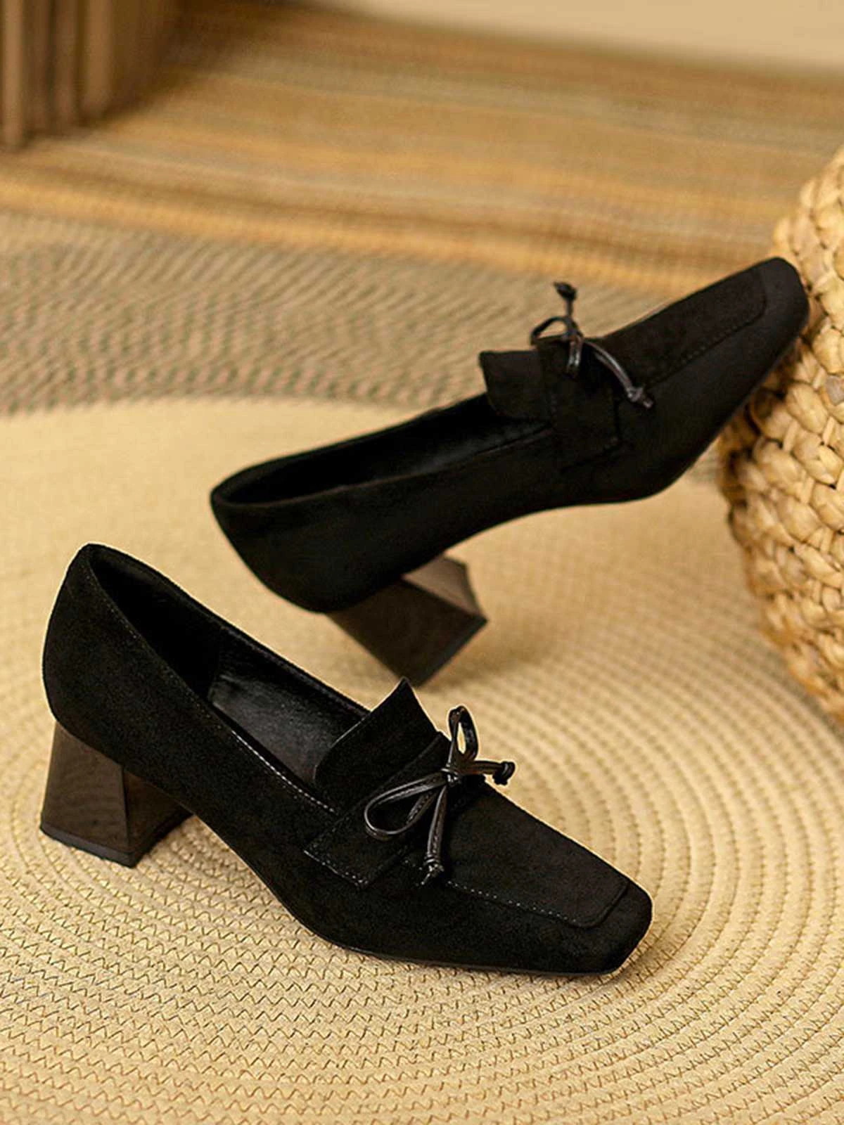 Retro Bow Square Toe High Heels Shoes - Image 11