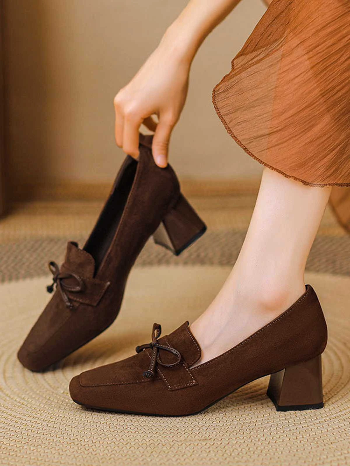 Retro Bow Square Toe High Heels Shoes - Image 2