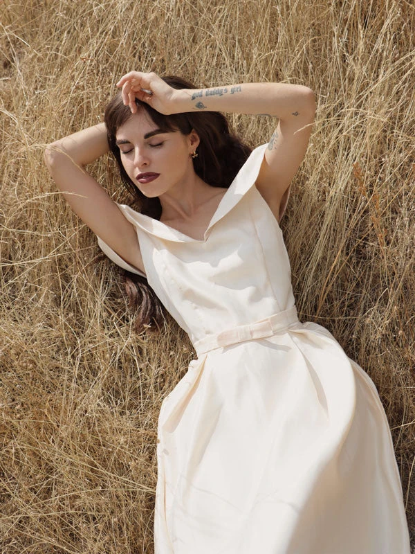 1950s Cold Shoulder Satin Bow Dress - Image 3