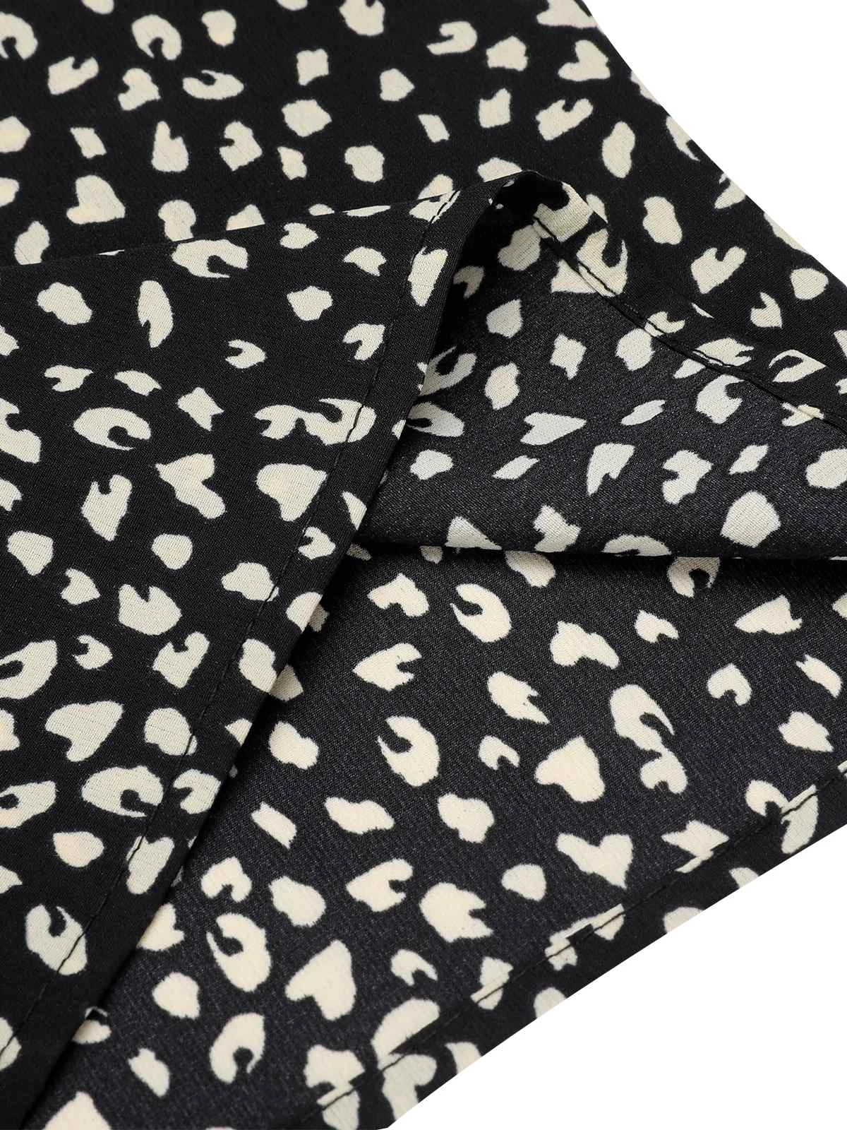 Black 1950s Printed V-Neck Belted Romper - Image 7