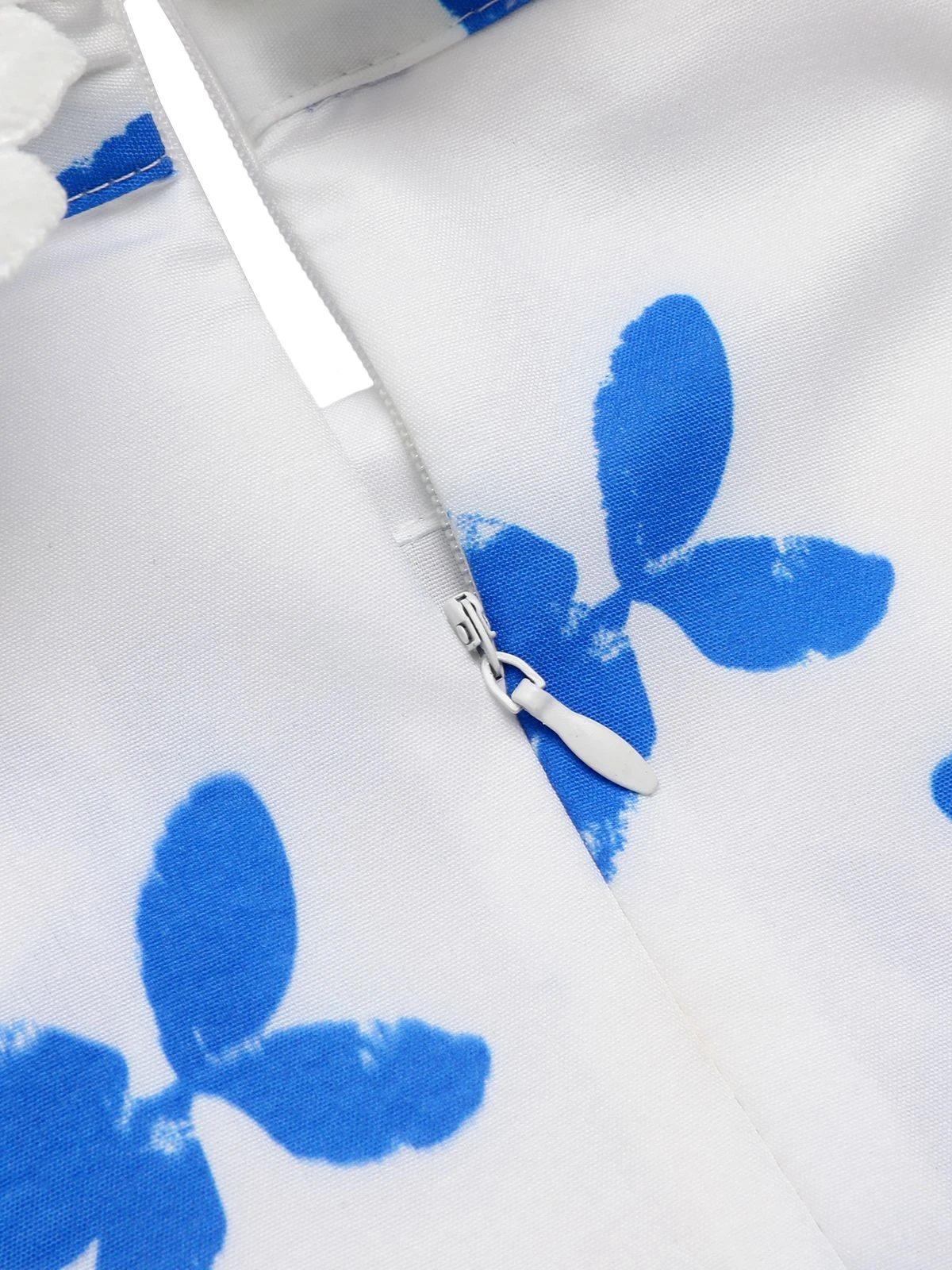 1940s Blue Butterfly Doll Neck Dress - Image 7